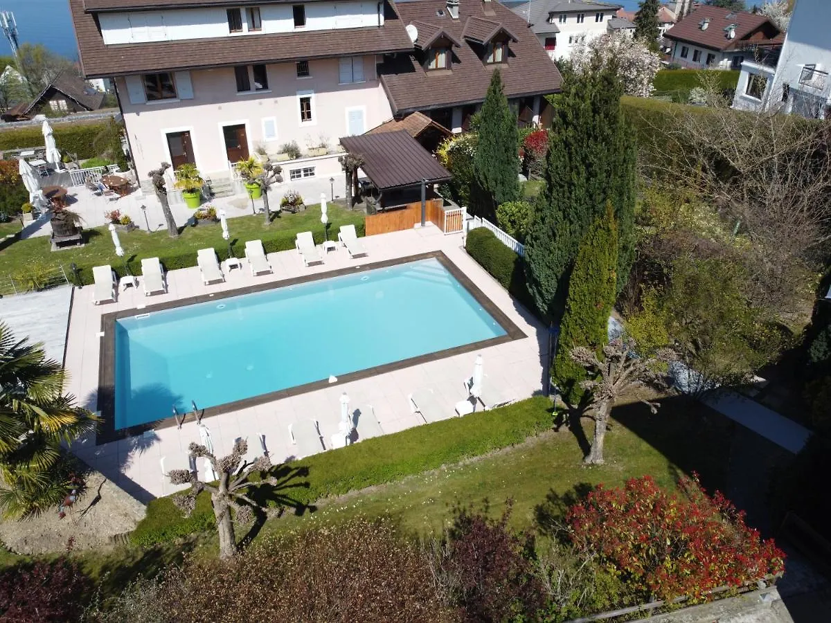 ***  Hotel L'Oasis à Évian-les-Bains France
