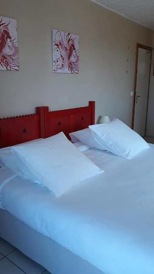Hotel L'Oasis à Évian-les-Bains 3*,